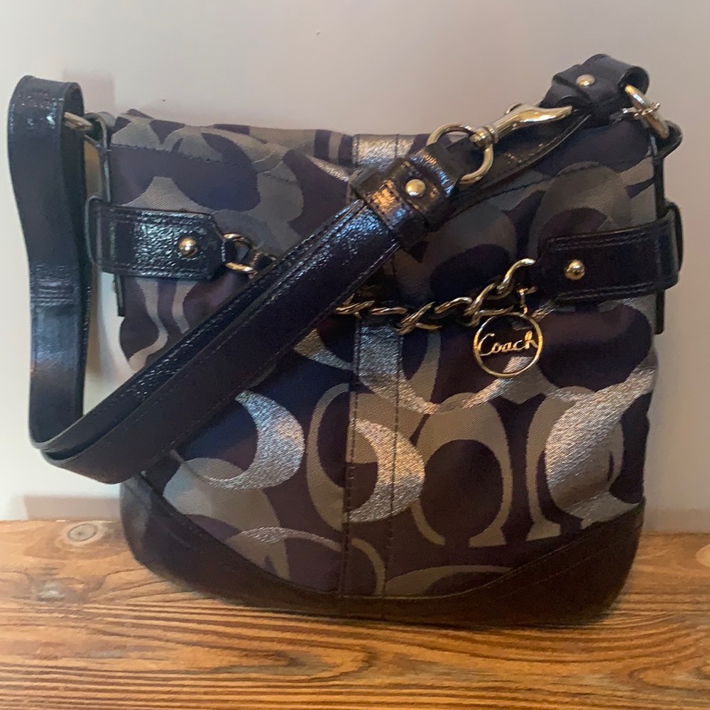 Coach Signature Convertible Crossbody/shoulder bag